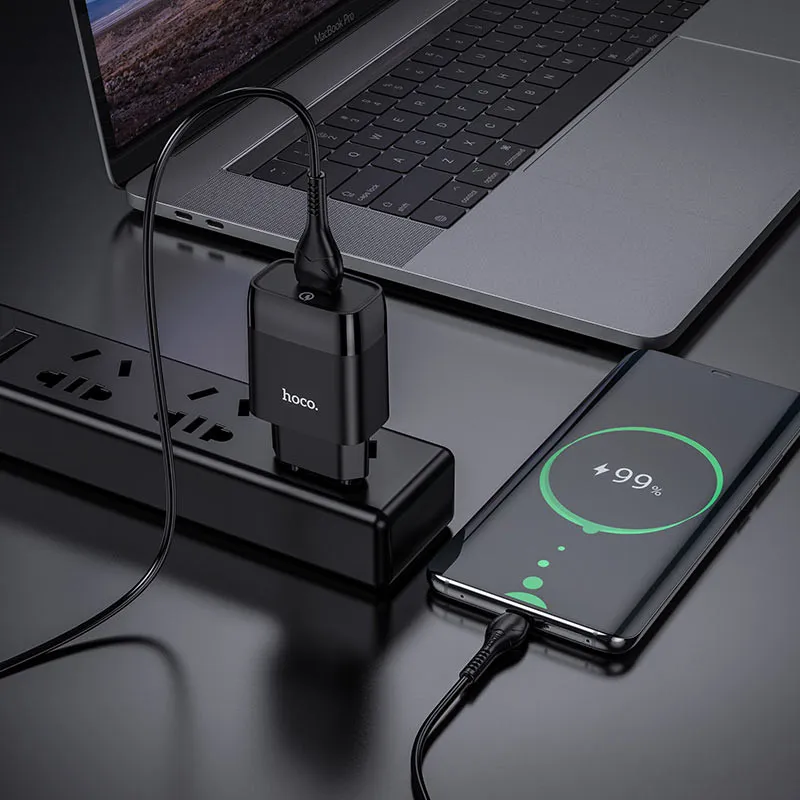 МЗП Hoco C72Q Glorious QC3.0 18W + кабель USB to MicroUSB Чорний — фото 5