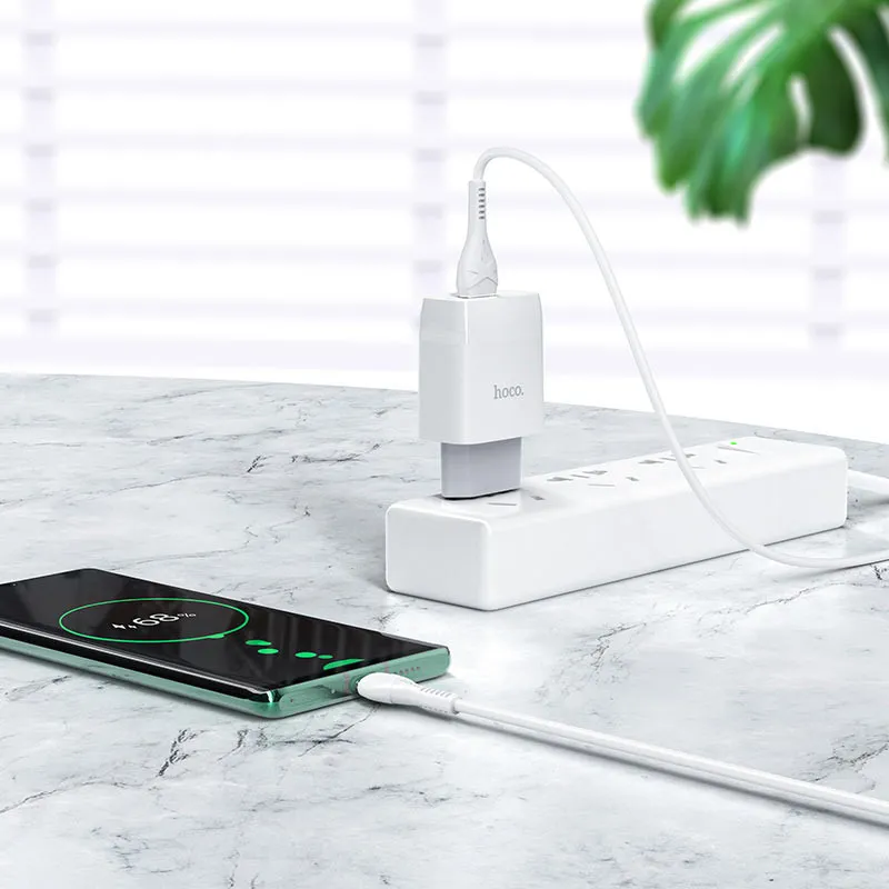 МЗП Hoco C72Q Glorious QC3.0 18W + кабель USB to Type-C Білий — фото 4