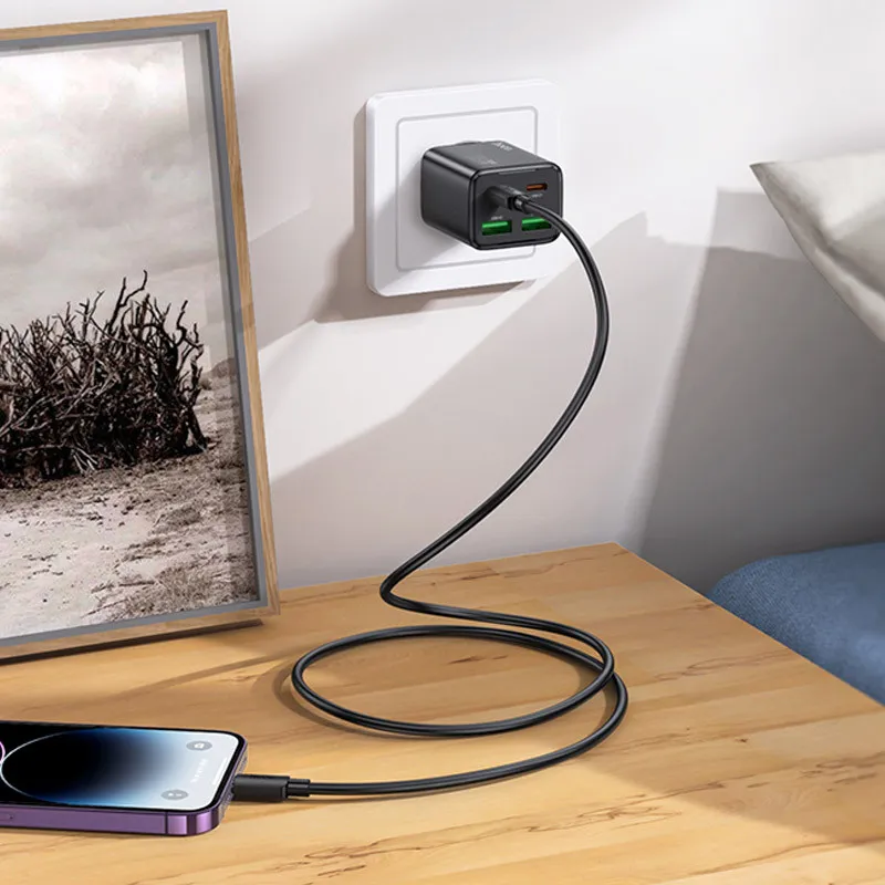 МЗП Hoco N55 Fundador PD20W+QC3.0 + кабель Type-C to Lightning Black — фото 5