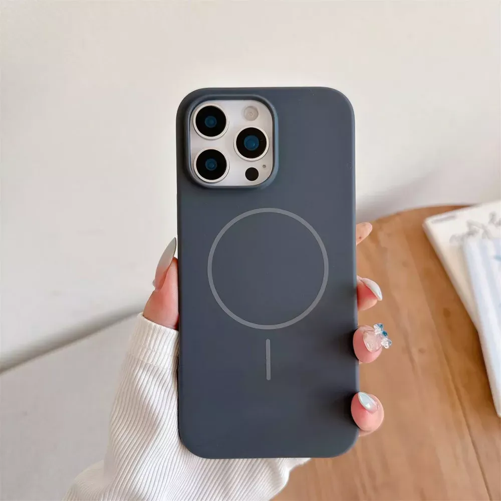 Silicone Case HC with MagSafe — iPhone 15 Pro — Charcoal Gray (10) — Apple HQ Apple iPhone 15 Pro