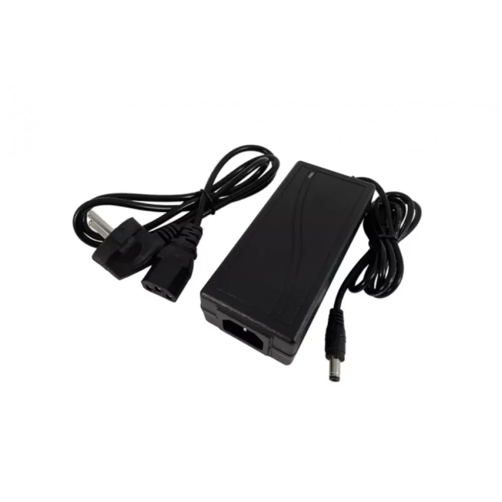 Блок питания универсальный 12V 2A с разъемом 5.5 x 2.5мм — Различные