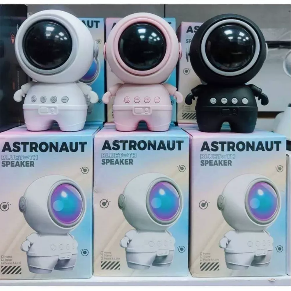 Портативная Bluetooth колонка RGB - Astronaut — K09 — фото 3